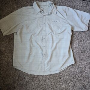 Orvis Men's Light Plaid Button-Down Shirt